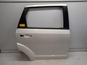 Używane Drzwi prawe tylne wersja 4-drzwiowa Fiat Freemont 2.0 MultiJet 140 16V Cena € 315,00 Procedura marży oferowane przez Reclycar De Boer BV