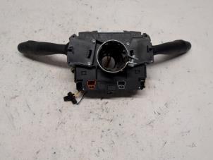 Gebruikte Combischakelaar Stuurkolom Citroen C2 (JM) 1.1 Prijs € 105,00 Margeregeling aangeboden door Reclycar De Boer BV