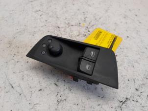 Begagnade Brytare, eldrivna fönster Audi A1 (8X1/8XK) 1.4 TFSI 16V 122 Pris € 36,75 Marginaltabell erbjuds av Reclycar De Boer BV