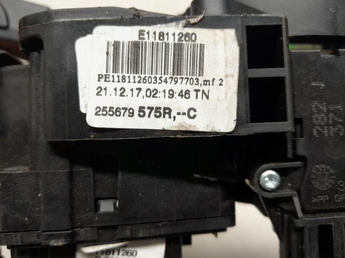 Combischakelaar Stuurkolom van een Dacia Sandero II 1.0 Sce 12V 2018