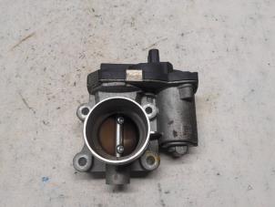 Begagnade Spjällhus Opel Karl 1.0 12V Pris € 78,75 Marginaltabell erbjuds av Reclycar De Boer BV