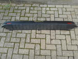 Begagnade Bakre stötfångare, mittenkomponent Fiat Talento 2.0 EcoJet BiTurbo 145 Pris € 131,25 Marginaltabell erbjuds av Reclycar De Boer BV