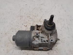 Begagnade Främre torkarmotor Ford Focus 3 Wagon 1.6 TDCi ECOnetic Pris € 31,50 Marginaltabell erbjuds av Reclycar De Boer BV