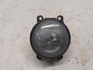 Begagnade Dimljus, höger fram Ford Focus 3 Wagon 1.6 TDCi ECOnetic Pris € 21,00 Marginaltabell erbjuds av Reclycar De Boer BV