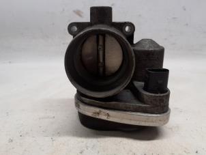 Gebruikte Gasklephuis Volkswagen Touran (1T1/T2) 1.6 FSI 16V Prijs € 52,50 Margeregeling aangeboden door Reclycar De Boer BV