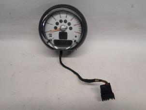 Gebruikte Toerenteller Mini Countryman (R60) 1.6 Cooper D Prijs € 42,00 Margeregeling aangeboden door Reclycar De Boer BV