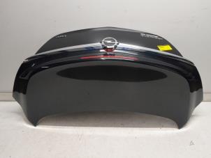 Gebruikte Kofferdeksel Opel Insignia 2.0 CDTI 16V 130 Ecotec Prijs € 84,00 Margeregeling aangeboden door Reclycar De Boer BV
