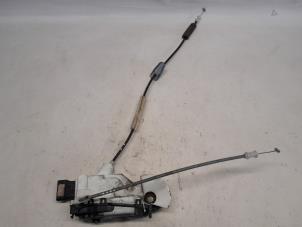 Gebruikte Deurslot Mechaniek 4Deurs links-voor Citroen C4 Cactus (0B/0P) 1.6 Blue Hdi 100 Prijs € 26,25 Margeregeling aangeboden door Reclycar De Boer BV
