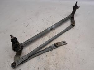 Begagnade Torkarmekanism Seat Ibiza IV (6J5) 1.2 12V Pris € 21,00 Marginaltabell erbjuds av Reclycar De Boer BV