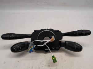 Begagnade Spak, rattstång Peugeot 206 (2A/C/H/J/S) 1.4 XR,XS,XT,Gentry Pris € 131,25 Marginaltabell erbjuds av Reclycar De Boer BV