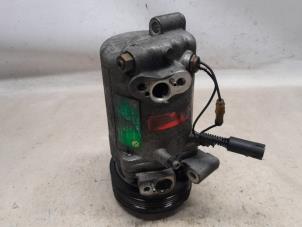 Używane Pompa klimatyzacji BMW 5 serie (E39) 520d 16V Cena € 78,75 Procedura marży oferowane przez Reclycar De Boer BV