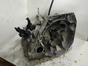 Begagnade Växellåda Renault Captur (2R) 0.9 Energy TCE 12V Pris € 420,00 Marginaltabell erbjuds av Reclycar De Boer BV