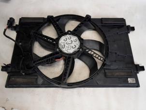 Begagnade Fläktmotor Audi A3 Sportback (8VA/8VF) 1.6 TDI 16V Pris € 288,75 Marginaltabell erbjuds av Reclycar De Boer BV