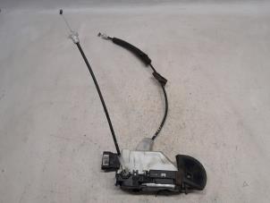 Gebruikte Deurslot Mechaniek 4Deurs links-voor Citroen C3 (SC) 1.4 HDi Prijs € 21,00 Margeregeling aangeboden door Reclycar De Boer BV