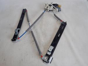 Gebruikte Ruitmechaniek 4Deurs links-achter Ford B-Max (JK8) 1.6 TDCi 95 Prijs € 52,50 Margeregeling aangeboden door Reclycar De Boer BV