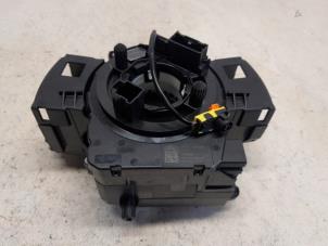 Gebruikte Airbagring Ford EcoSport (JK8) 1.0 EcoBoost 12V 125 Prijs € 52,50 Margeregeling aangeboden door Reclycar De Boer BV