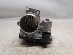 Begagnade Spjällhus Ford EcoSport (JK8) 1.0 EcoBoost 12V 125 Pris € 78,75 Marginaltabell erbjuds av Reclycar De Boer BV