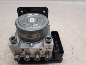 Gebruikte ABS Pomp Ford EcoSport (JK8) 1.0 EcoBoost 12V 125 Prijs € 315,00 Margeregeling aangeboden door Reclycar De Boer BV