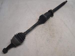 Gebruikte Aandrijfas rechts-voor Opel Mokka/Mokka X 1.4 Turbo 16V Bi-fuel ecoFLEX 4x2 Prijs € 52,50 Margeregeling aangeboden door Reclycar De Boer BV