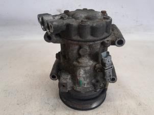 Begagnade Luftkonditioneringspump Renault Modus/Grand Modus (JP) 1.2 16V Pris € 52,50 Marginaltabell erbjuds av Reclycar De Boer BV
