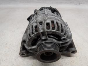 Gebruikte Dynamo Opel Corsa C (F08/68) 1.0 12V Prijs € 31,50 Margeregeling aangeboden door Reclycar De Boer BV
