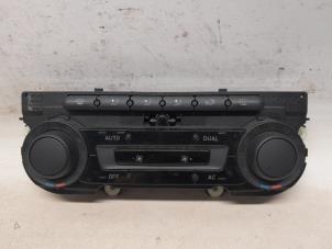 Gebruikte Kachel Bedieningspaneel Seat Altea XL (5P5) 1.2 TSI Prijs € 52,50 Margeregeling aangeboden door Reclycar De Boer BV