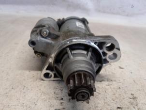 Używane Rozrusznik Volkswagen Golf VII (AUA) 1.5 TGI Evo 16V Cena € 36,75 Procedura marży oferowane przez Reclycar De Boer BV