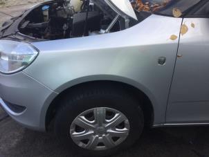 Używane Ekran lewy przód Skoda Fabia II Combi 1.2i Cena € 42,00 Procedura marży oferowane przez Reclycar De Boer BV