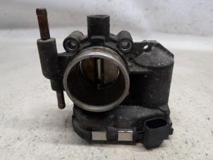 Gebruikte Gasklephuis Opel Corsa D 1.2 16V Prijs € 31,50 Margeregeling aangeboden door Reclycar De Boer BV