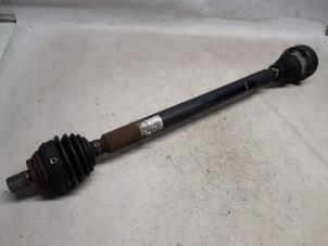 Begagnade Drivaxel, höger fram Volkswagen Golf V (1K1) 1.6 Pris € 36,75 Marginaltabell erbjuds av Reclycar De Boer BV