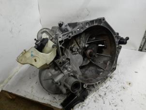 Begagnade Växellåda Citroen C4 Cactus (0B/0P) 1.6 Blue Hdi 100 Pris € 525,00 Marginaltabell erbjuds av Reclycar De Boer BV