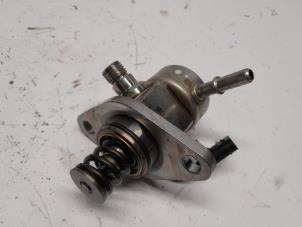 Używane Pompa wysokiego cisnienia Citroen C3 (SX/SW) 1.2 12V e-THP PureTech 110 Cena na żądanie oferowane przez Reclycar De Boer BV