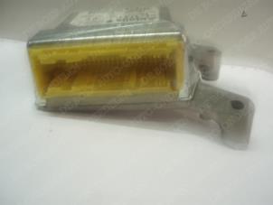 Gebruikte Airbag Module Renault Espace (JK) 2.2 dCi 150 16V Grand Espace Prijs € 42,00 Margeregeling aangeboden door Reclycar De Boer BV