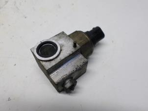 Gebruikte Brandstof Drukregelaar Mercedes A (W168) 1.7 A-170 CDI 16V Prijs € 26,25 Margeregeling aangeboden door Reclycar De Boer BV