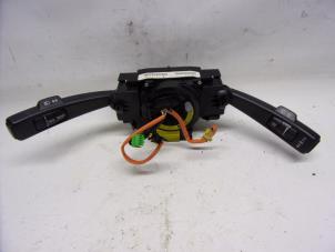 Gebruikte Combischakelaar Stuurkolom Volvo V50 (MW) 1.6 D 16V Prijs € 73,50 Margeregeling aangeboden door Reclycar De Boer BV