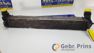 Gebruikte Intercooler Renault Megane III Grandtour (KZ) 1.5 dCi 110 Prijs € 30,00 Margeregeling aangeboden door Autorec. Gebr. Prins b.v.