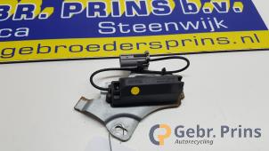 Gebruikte Bandenspanningsensor Lexus IS (E2) 250 2.5 V6 24V Prijs € 20,00 Margeregeling aangeboden door Autorec. Gebr. Prins b.v.