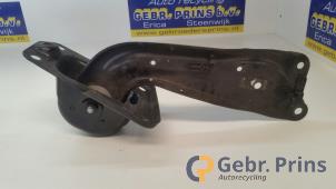 Begagnade Bakre undre gaffelben, vänster Volkswagen Touran (5T1) 2.0 TDI 150 Pris € 35,00 Marginaltabell erbjuds av Autorec. Gebr. Prins b.v.