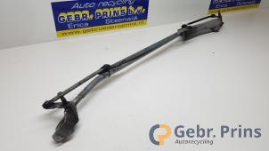 Begagnade Torkarmekanism Mercedes B (W245) Pris € 30,00 Marginaltabell erbjuds av Autorec. Gebr. Prins b.v.