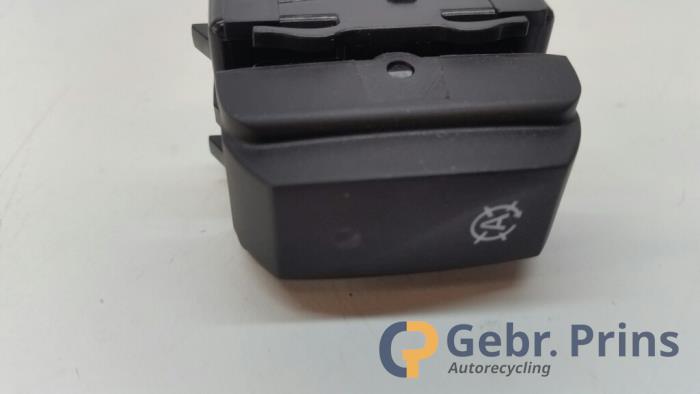 ASR-brytare från en Renault Clio IV Estate/Grandtour (7R) 1.5 Energy dCi 90 FAP 2017