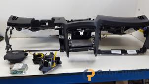 Gebruikte Airbag Set + Module Kia Ceed Prijs € 200,00 Margeregeling aangeboden door Autorec. Gebr. Prins b.v.