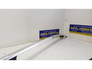 Begagnade Set med takstripes Mercedes C Estate (S204) 2.2 C-180 CDI 16V BlueEFFICIENCY Pris € 100,00 Marginaltabell erbjuds av Autorec. Gebr. Prins b.v.