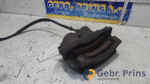 Begagnade Bakre bromsok, höger Mercedes Sprinter 4/5t (904/905) 416 CDI 20V Pris € 35,00 Marginaltabell erbjuds av Autorec. Gebr. Prins b.v.