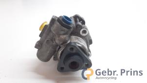 Gebruikte Stuurbekrachtiging Pomp BMW X3 (E83) 3.0d 24V Prijs € 60,00 Margeregeling aangeboden door Autorec. Gebr. Prins b.v.