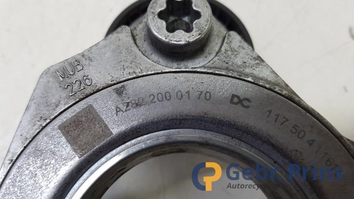 Remspännare, multi från en Mercedes-Benz A Limousine (177.1) 1.3 A-180 Turbo 2020