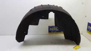 Begagnade Isolering, hjulhus Volkswagen Arteon (3HAB) 2.0 TDI 16V Pris € 20,00 Marginaltabell erbjuds av Autorec. Gebr. Prins b.v.