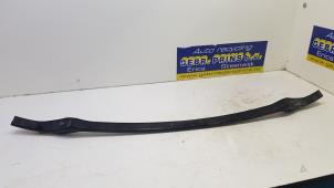 Begagnade Stötfångarram, bak BMW 3 serie (F30) 320d 2.0 16V EfficientDynamicsEdition Pris € 30,00 Marginaltabell erbjuds av Autorec. Gebr. Prins b.v.