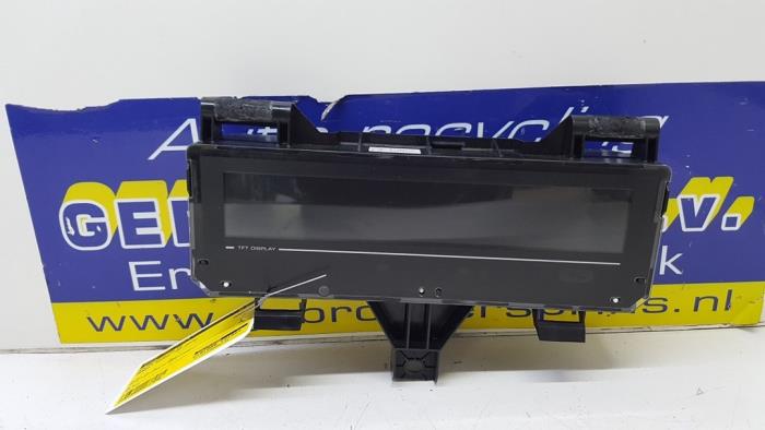 Vägmätare KM från en Renault Scénic III (JZ)  2013