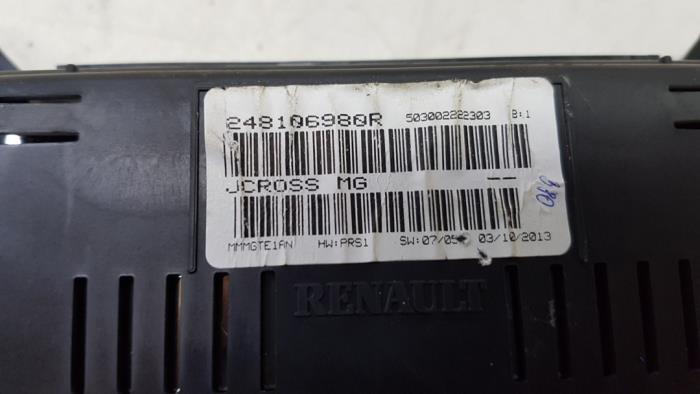 Vägmätare KM från en Renault Scénic III (JZ)  2013