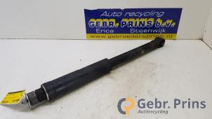 Używane Amortyzator prawy tyl Skoda Citigo 1.0 12V Cena € 20,00 Procedura marży oferowane przez Autorec. Gebr. Prins b.v.
